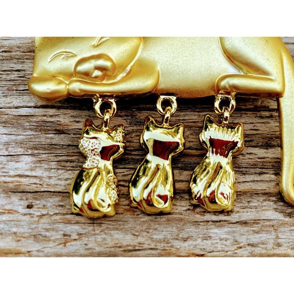 Vintage Cat with Dangle Kittens Brooch Gold tone - Picture 2 of 6